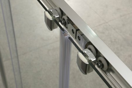 Душевая дверь BelBagno Unique 135 UNIQUE-BF-1-120/135-C-Cr профиль Хром стекло прозрачное 