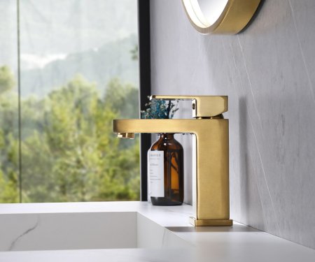 Смеситель ABBER Daheim AF8210G для раковины, золото матовое 