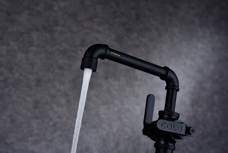 Смеситель Paulmark Loft Lo226006-401 для кухонной мойки, антрацит 