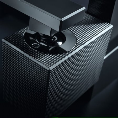 Смеситель Axor Edge 46021000 для раковины 