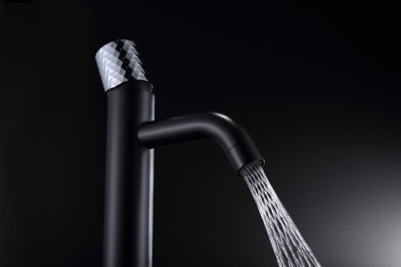 Смеситель для раковины Boheme Stick 122-BCR Черный Хром 