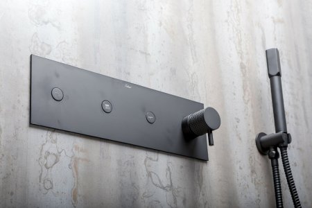 Душевая система Boheme Fusion 130-B Черная 