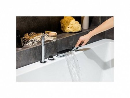 Смеситель для ванны на 4 отверстия Ravak Chrome CR 025.00 X070073 