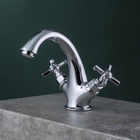 Смеситель для раковины Gattoni TRD TR320/18C0 Хром 