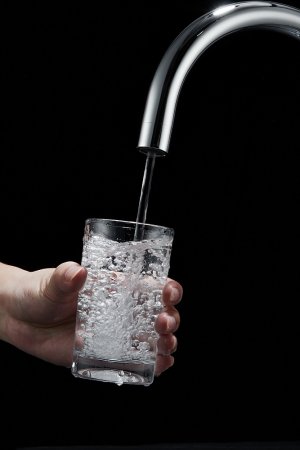 Смеситель Paulmark Essen Es213211-CR для кухонной мойки, хром 