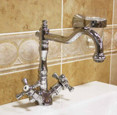 Смеситель Rav Slezak Morava retro MK121.5/8 для раковины 