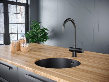 Смеситель Paulmark Heller He213218-GM для кухонной мойки, вороненая сталь 