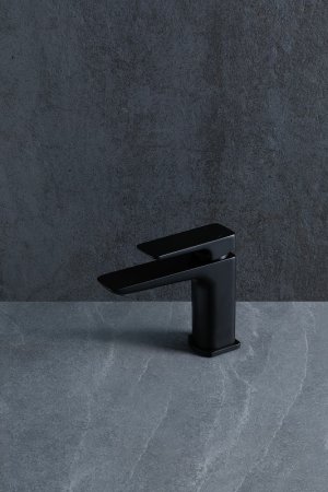 Смеситель для раковины Allen Brau Infinity 5.21001-31 Черный матовый 