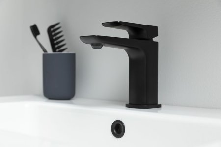 Смеситель для раковины Allen Brau Infinity 5.21001-31 Черный матовый 