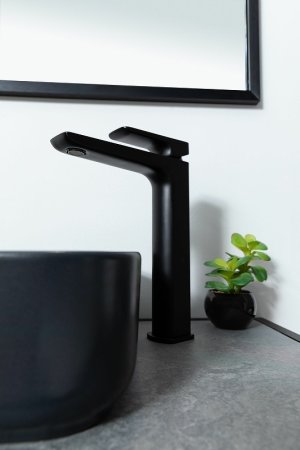 Смеситель для раковины Allen Brau Infinity 5.21002-31 Черный матовый 