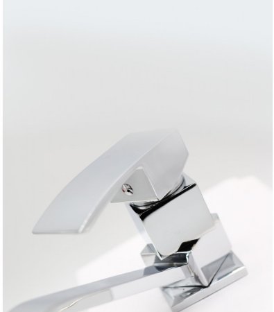 Cмеситель для раковины GANZER GZ25013 CHROME 