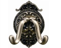 Крючок двойной HAYTA 13901-2B Бронза