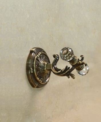 Крючок Art&Max Barocco Crystal AM-1784-Br-C бронза 