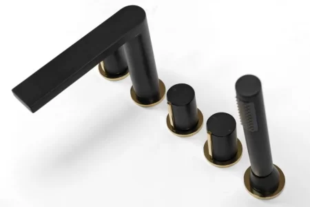 Смеситель на борт ванны Rea Icon REA-B3622 