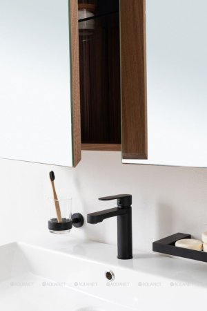 Зеркало-шкаф Aquanet Нью-Йорк 70 орех 