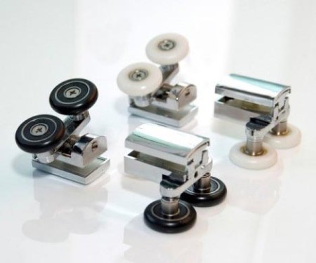 Душевая кабина Bas Фиджи (черная стенка, тонированное стекло) 