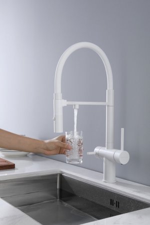 Смеситель Paulmark Magneto Ma213118-431 для кухонной мойки, белый матовый 