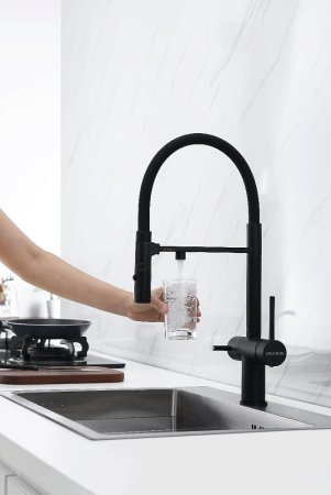 Смеситель Paulmark Magneto Ma213118-401 для кухонной мойки, PVD антрацит 