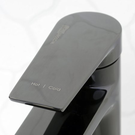 Смеситель WasserKRAFT Glan 6603H для раковины, черный глянец 