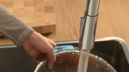 Смеситель Hansgrohe Talis M51 73850000 для кухонной мойки, хром 